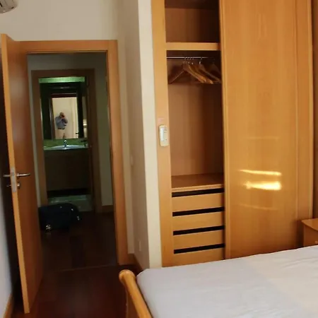 Apartment Charming 3-bed In Albufeira