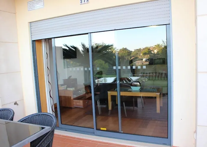 Apartment Charming 3-bed In