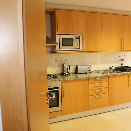 Charming 3-bed In Apartment Albufeira